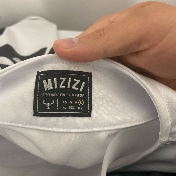 Mizizi 1865 Black Live Matters Jersey Size L - Picture 5 of 5